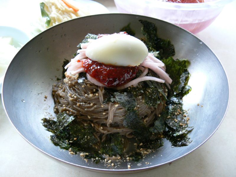 막국수