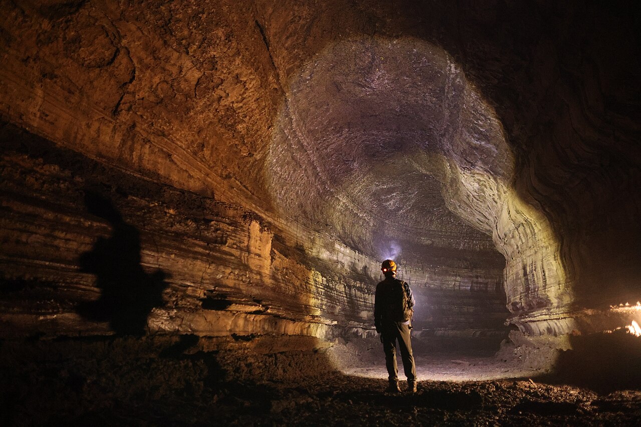 Manjanggul Lava Tube