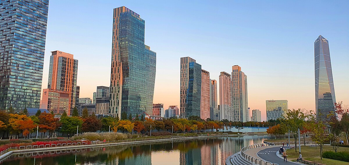 Songdo Central Park: Korea's Futuristic Smart City